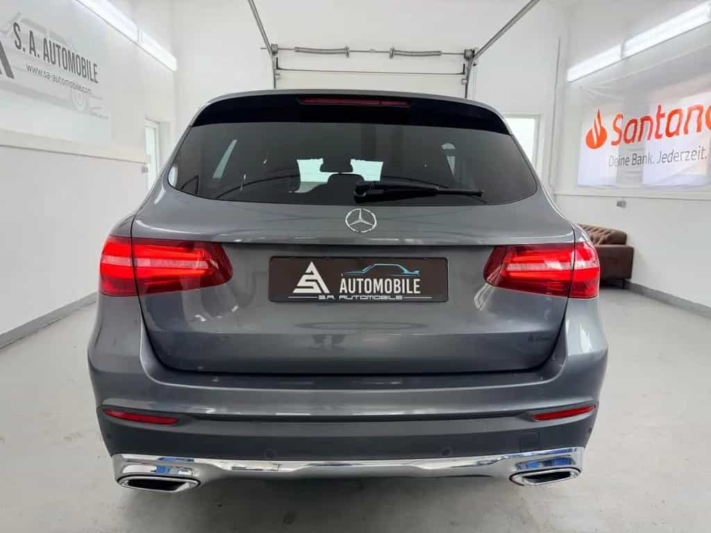 Mercedes-Benz GLC 220 d 4Matic*LED*AMG-Interieur*Alcantara* 10/2017-photo-18