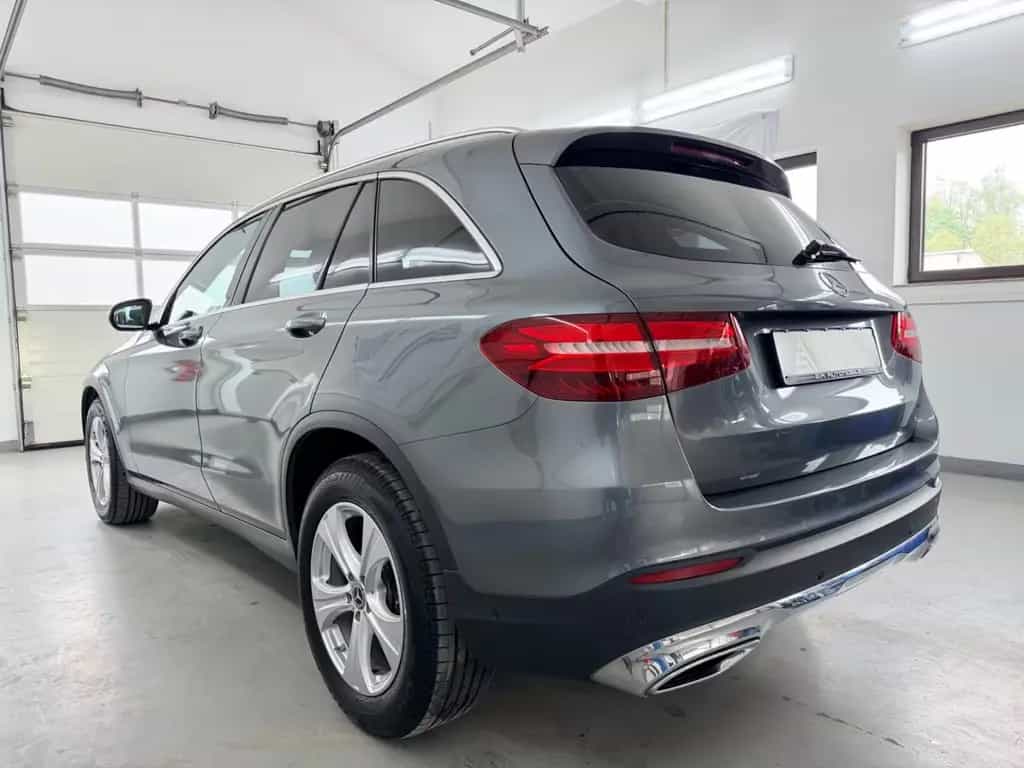 Mercedes-Benz GLC 220 d 4Matic*LED*AMG-Interieur*Alcantara* 10/2017-photo-4