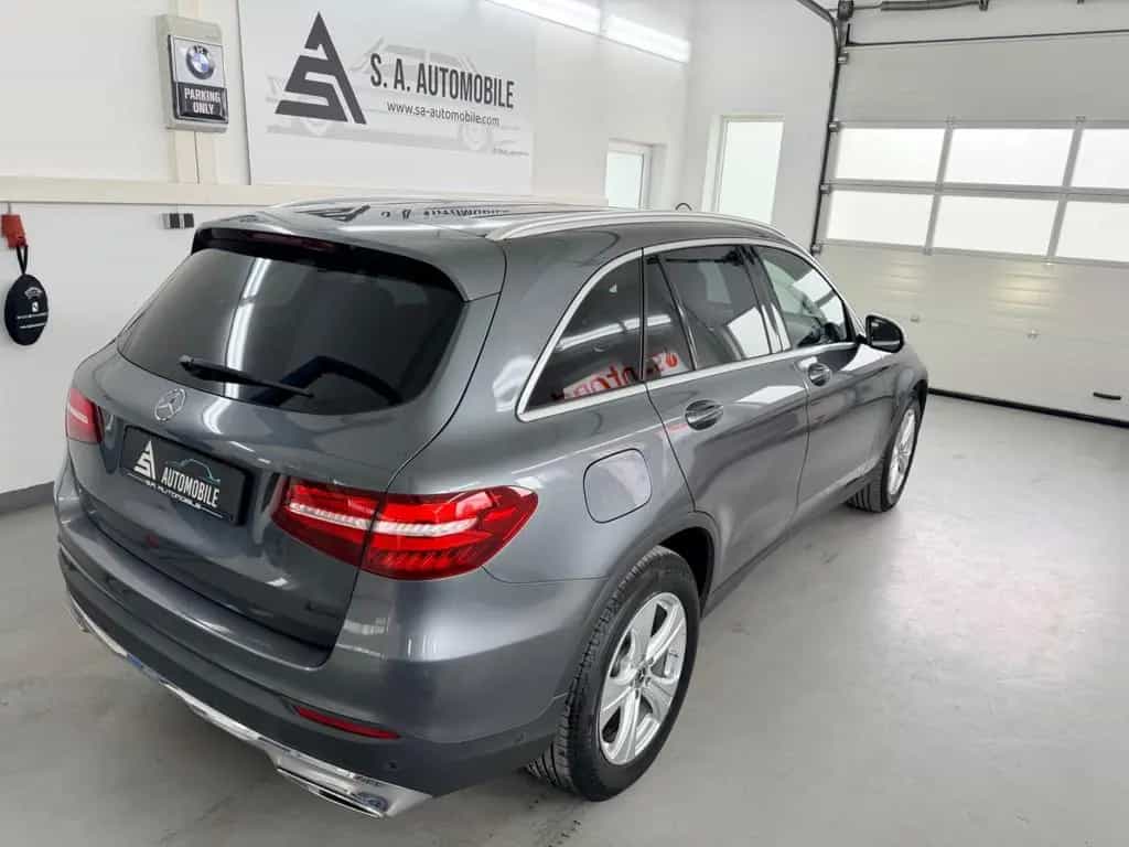 Mercedes-Benz GLC 220 d 4Matic*LED*AMG-Interieur*Alcantara* 10/2017-photo-7