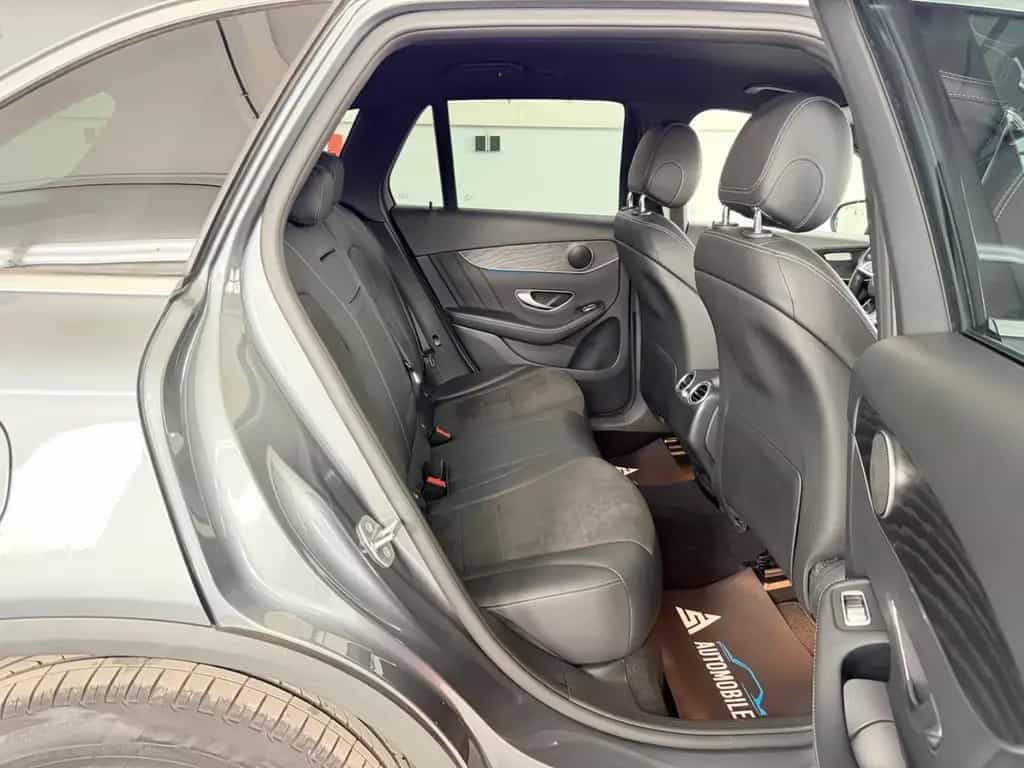 Mercedes-Benz GLC 220 d 4Matic*LED*AMG-Interieur*Alcantara* 10/2017-photo-8