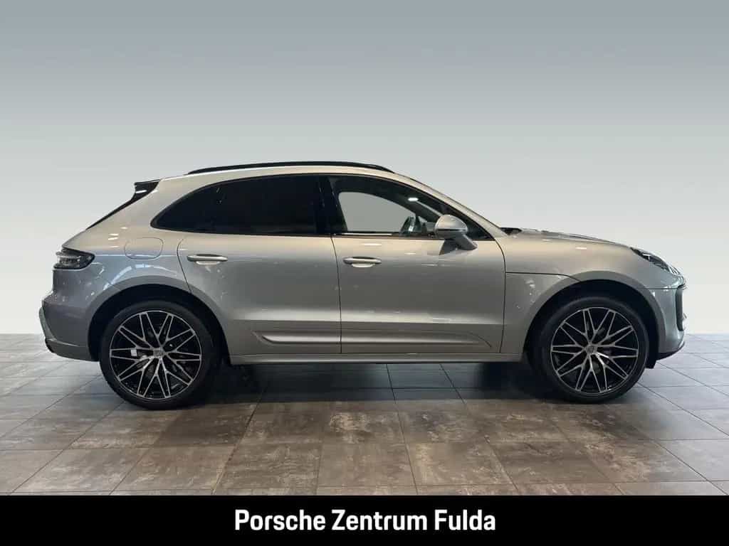 Porsche Macan Luftfederung Panoramadach PASM nur 14.9km 02/2023-photo-9