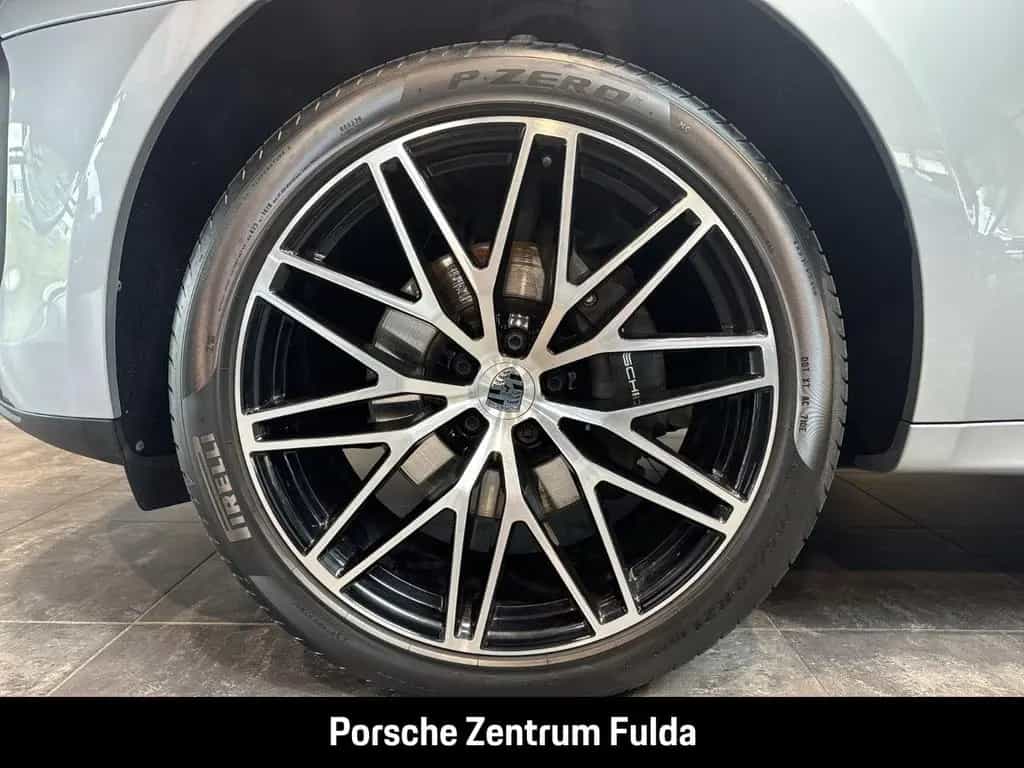 Porsche Macan Luftfederung Panoramadach PASM nur 14.9km 02/2023-photo-4