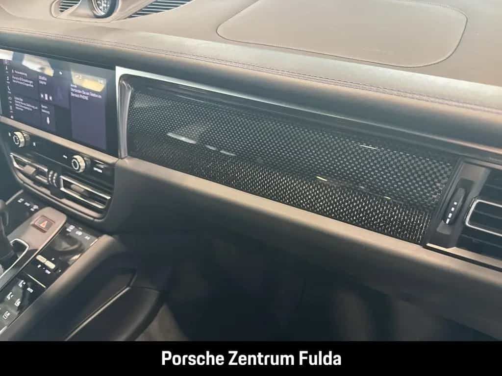 Porsche Macan T Sportabgasanlage Sitzbelüftung PASM BOSE 11/2022-photo-32