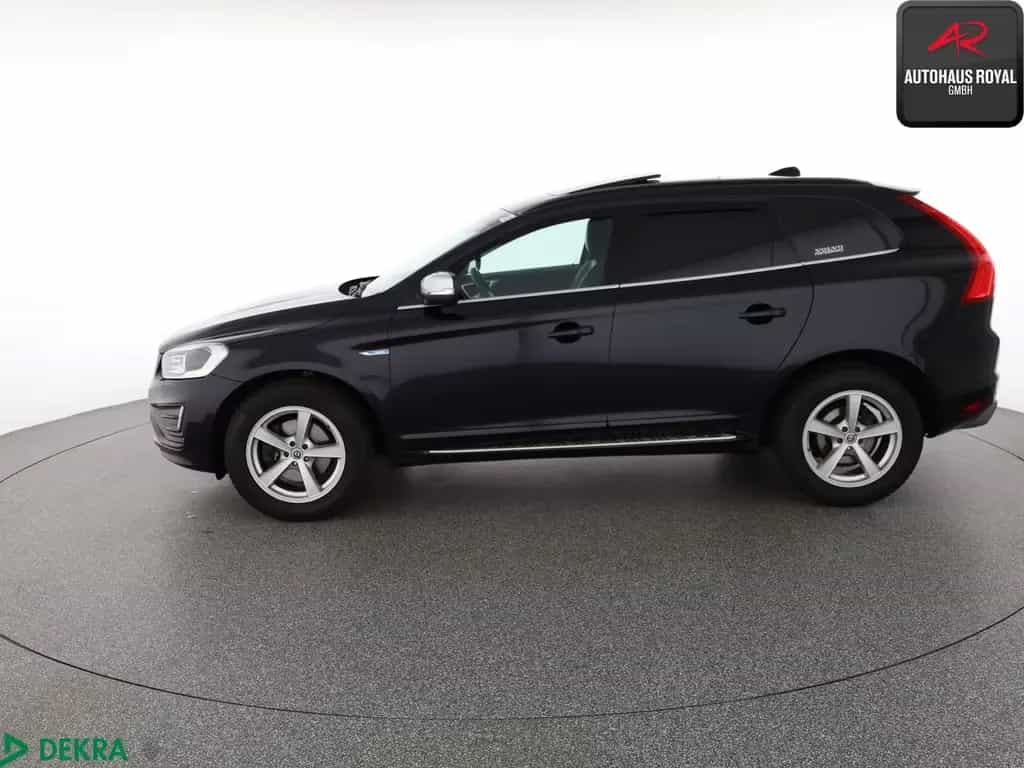 Volvo XC60 XC 60 2.0 R DESIGN PANO,HARMAN/K,KEYLESS,KAMERA 12/2013-photo-1