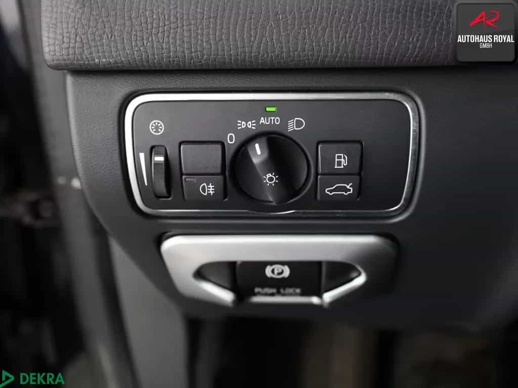 Volvo XC60 XC 60 2.0 R DESIGN PANO,HARMAN/K,KEYLESS,KAMERA 12/2013-photo-13