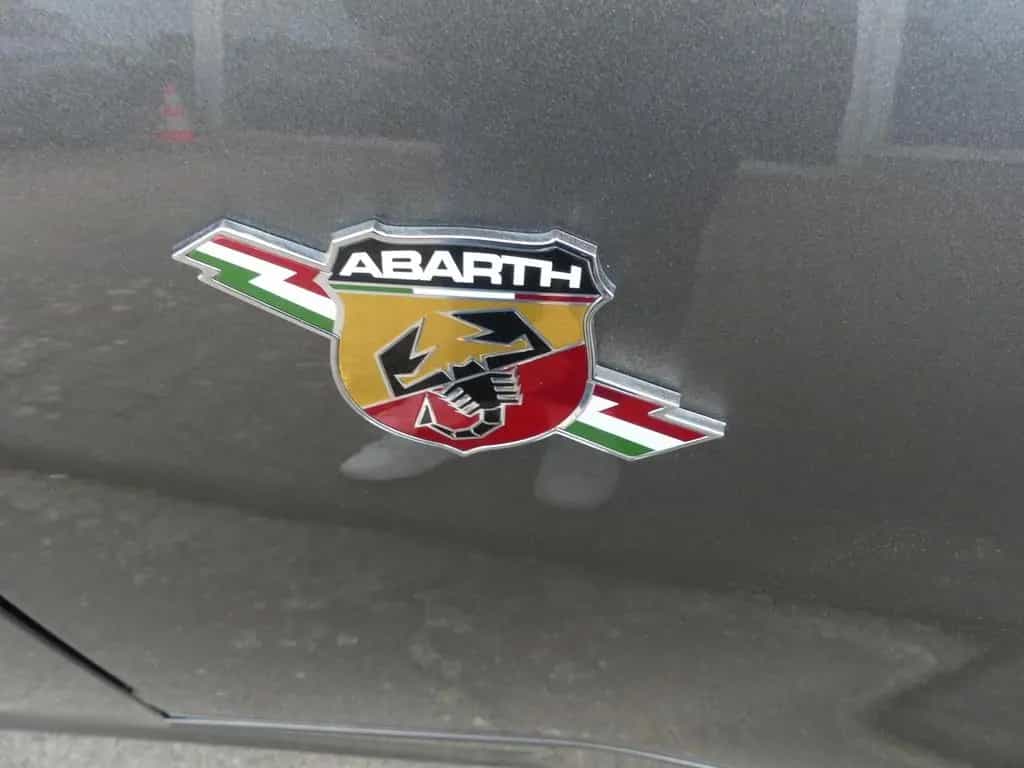 Abarth 595 Turismo 1.4 T-JET 165PS LEDER BEATS CARPLAY 02/2022-photo-30