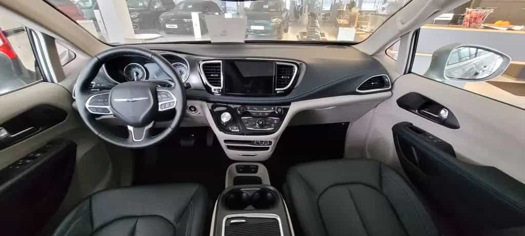 Chrysler Pacifica 3.6 L V6 Touring L 8-Sitzer 10/2022-photo-11