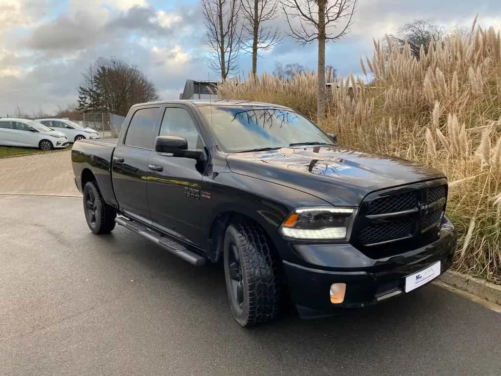 Dodge RAM 1500 mit Auflastung und Umbau für Wohnkabine 09/2019-photo-2
