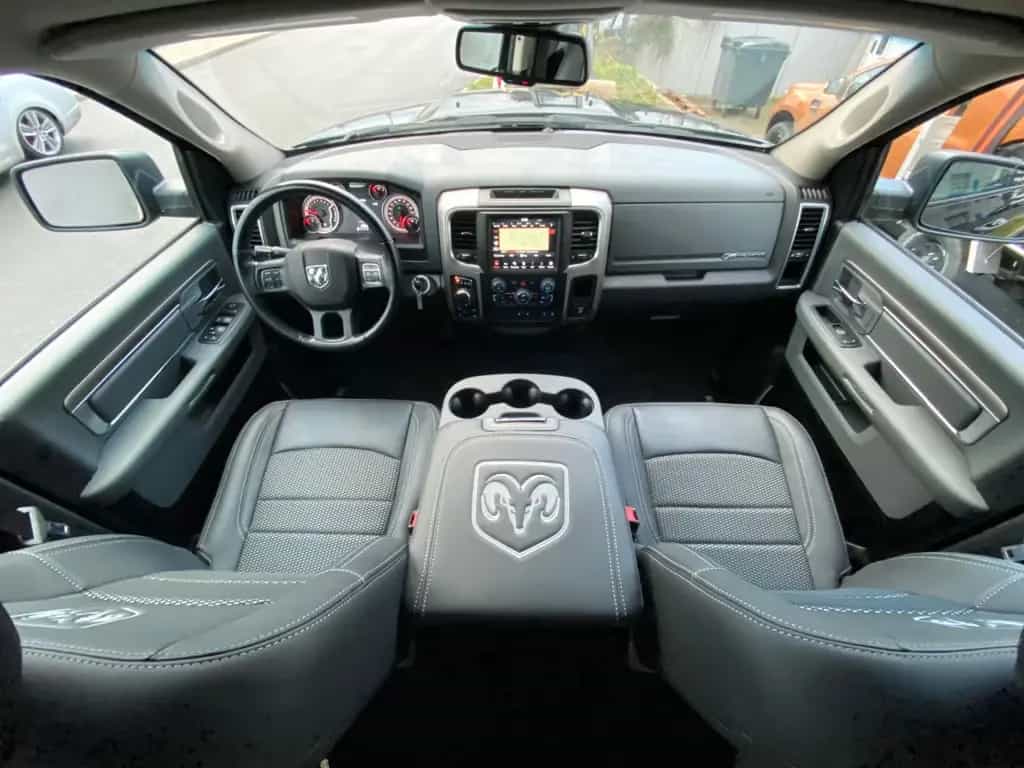 Dodge RAM 1500 mit Auflastung und Umbau für Wohnkabine 09/2019-photo-3