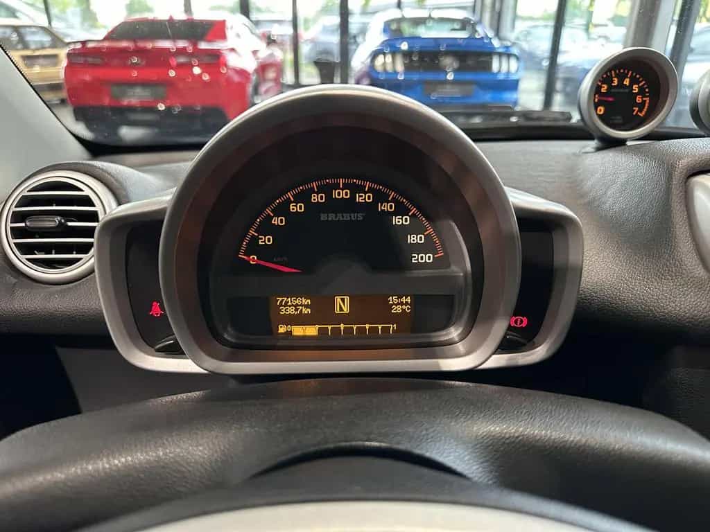 Smart ForTwo Brabus *CABRIO, NAVI, LEDER, TEMPOMAT* 10/2013-photo-28