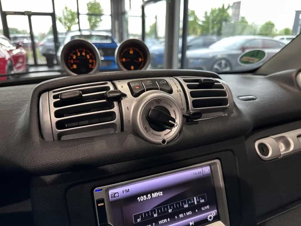 Smart ForTwo Brabus *CABRIO, NAVI, LEDER, TEMPOMAT* 10/2013-photo-30
