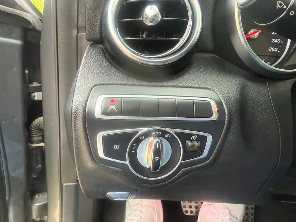 Mercedes-Benz C 300 T/AMG Line/LED/PANO/19"/AHK 12/2018-photo-16