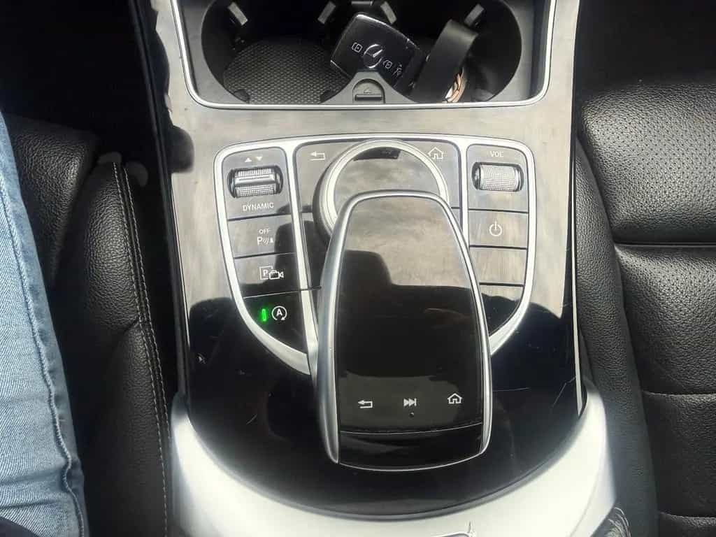 Mercedes-Benz C 300 T/AMG Line/LED/PANO/19"/AHK 12/2018-photo-19