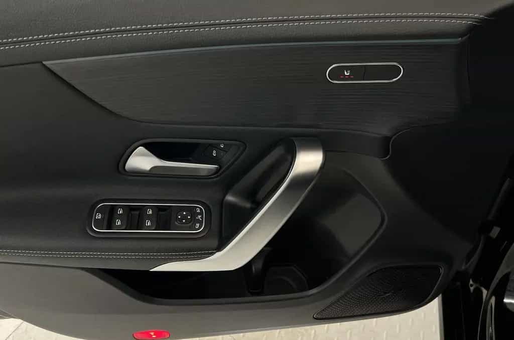 Mercedes-Benz CLA 220 Shooting Brake CLA 220d Shooting Brake Progressive Business Pak 11/2022-photo-15