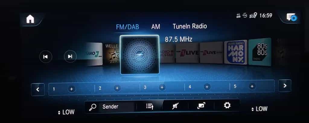 Mercedes-Benz CLA 220 Shooting Brake CLA 220d Shooting Brake Progressive Business Pak 11/2022-photo-33