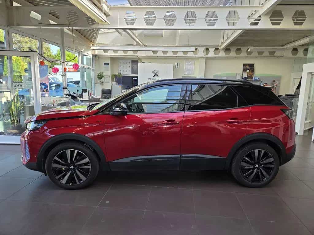 Peugeot 3008 GT 130 EAT8 Blacktone Sitzheizung 09/2023-photo-10
