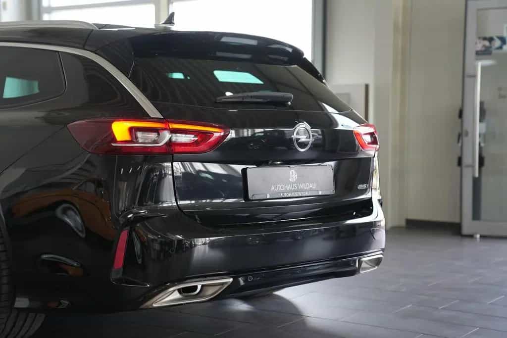 Opel Insignia B Sports Tourer GSi 4x4 *AUT*LED*KEYLEE 11/2020-photo-12
