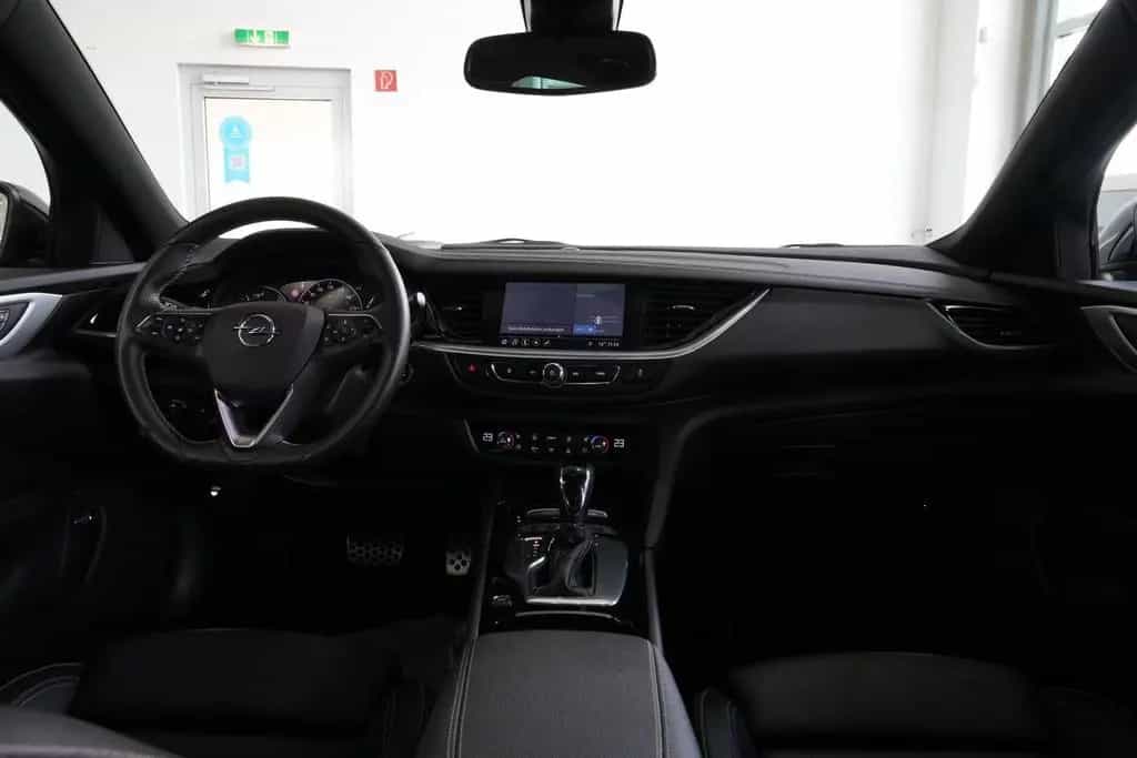 Opel Insignia B Sports Tourer GSi 4x4 *AUT*LED*KEYLEE 11/2020-photo-22