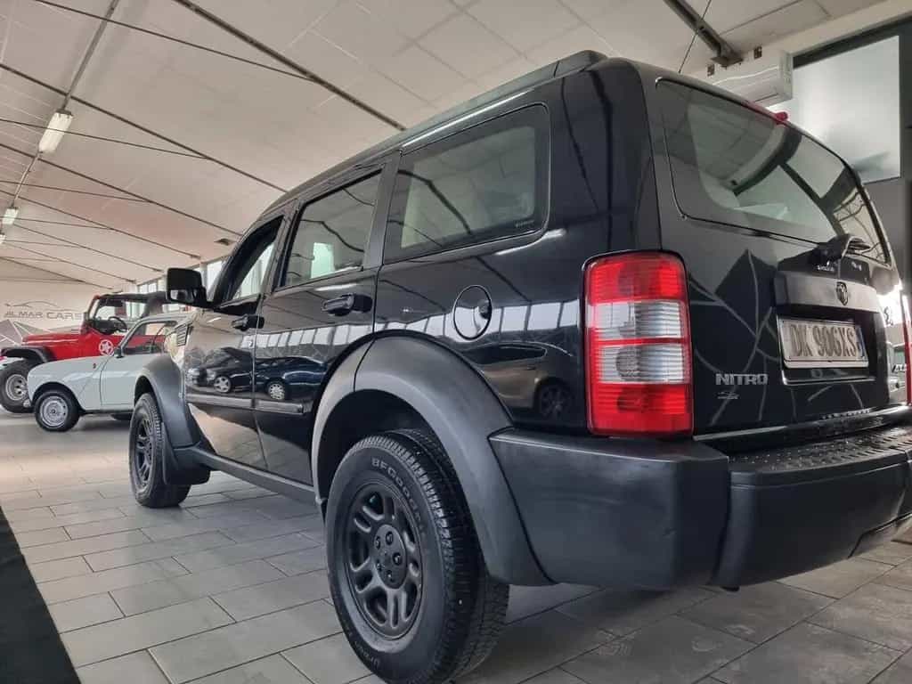 Dodge Nitro 2.8 CRD SXT 4WD CAMBIO MANUALE 10/2007-photo-5