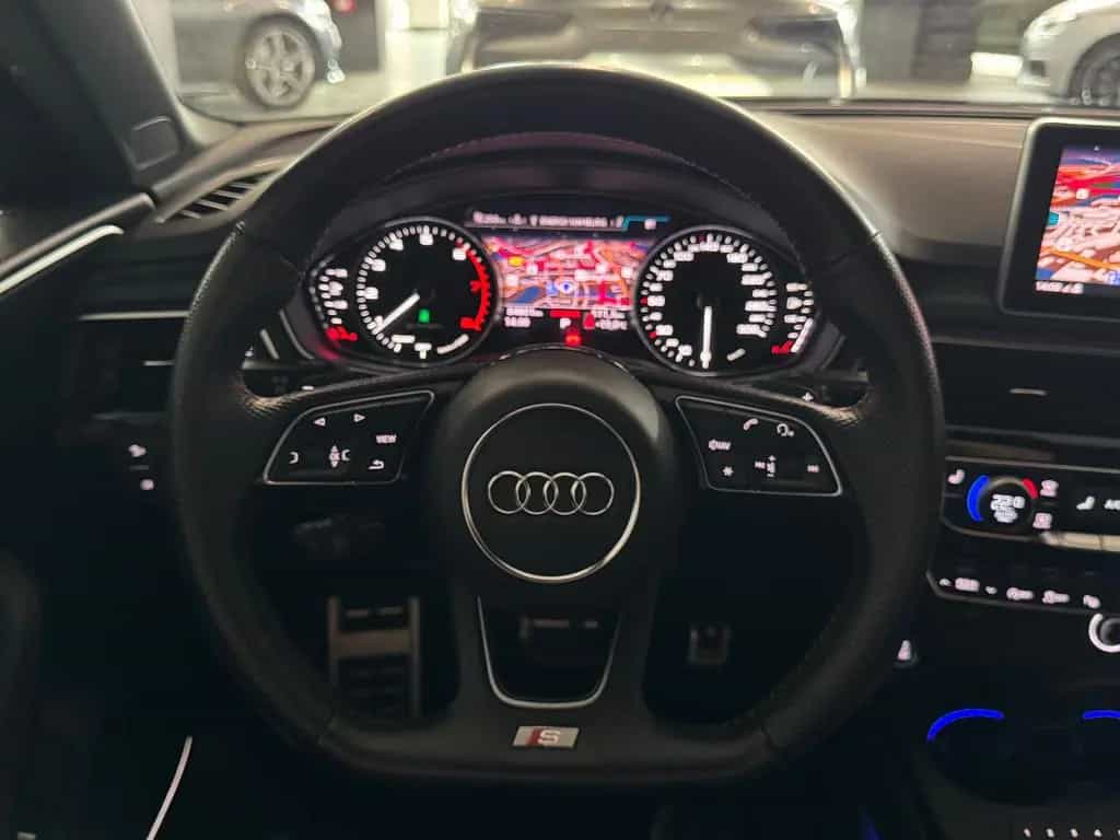 Audi A4 2.0 TFSI G-TRON 3X S-LINE BLACK EDITION VOLL 06/2018-photo-33