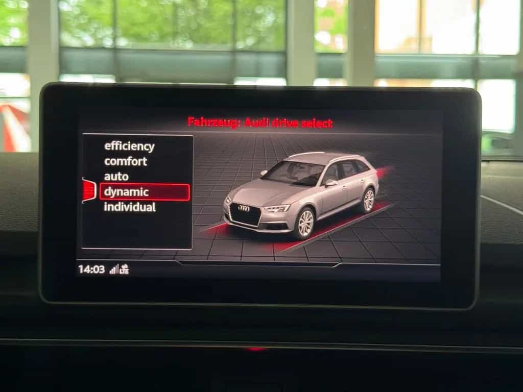 Audi A4 2.0 TFSI G-TRON 3X S-LINE BLACK EDITION VOLL 06/2018-photo-42