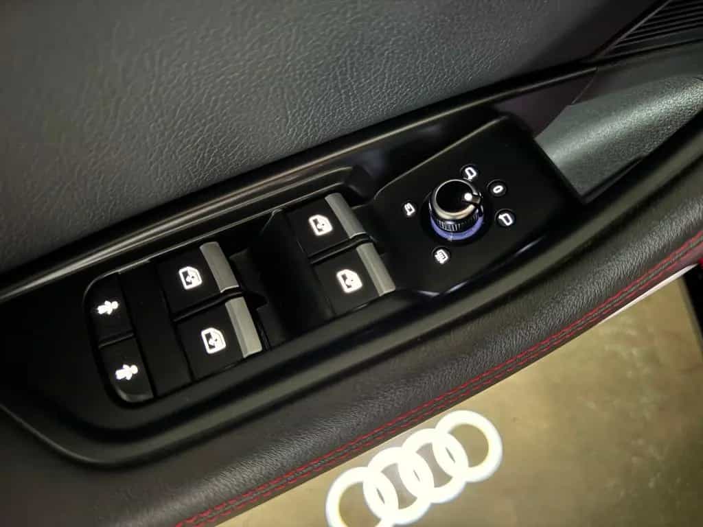 Audi A4 2.0 TFSI G-TRON 3X S-LINE BLACK EDITION VOLL 06/2018-photo-48
