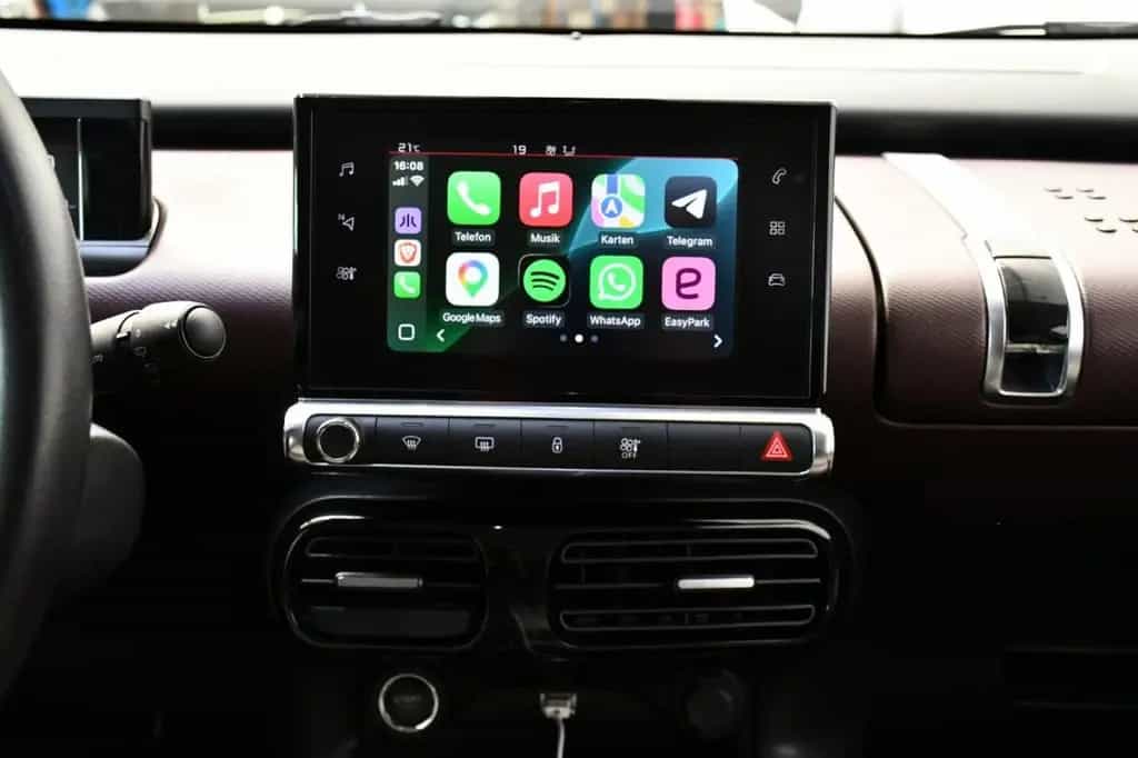 Citroën C4 Cactus Aut. APP*TW*NAV*CAM*SHZ*KEY Klima 04/2018-photo-11