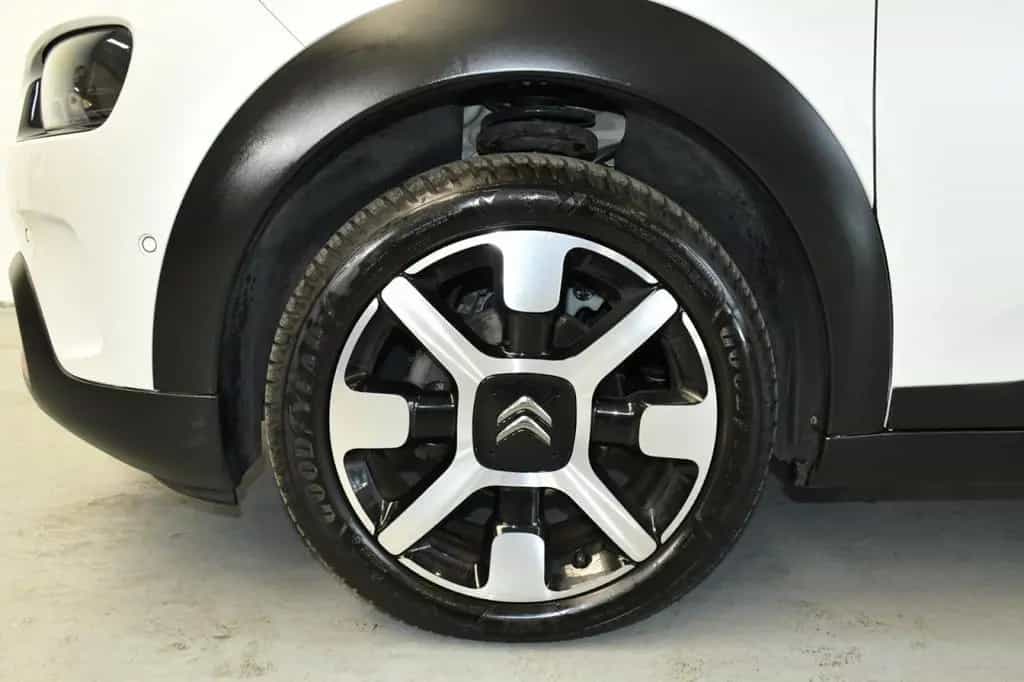 Citroën C4 Cactus Aut. APP*TW*NAV*CAM*SHZ*KEY Klima 04/2018-photo-24