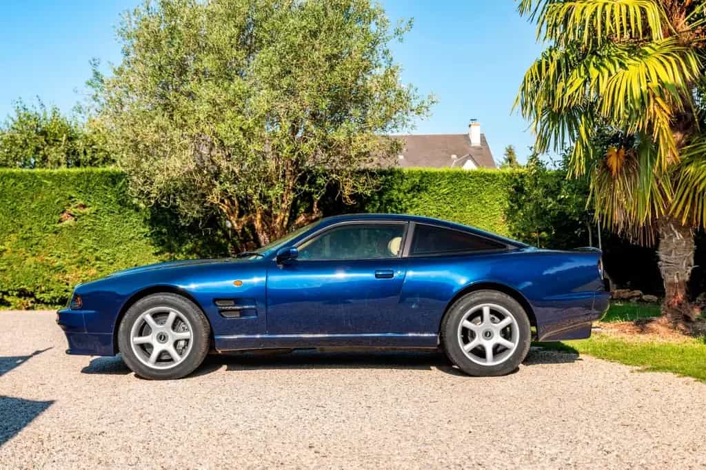Aston Martin V8 Vantage Volante 09/1997-photo-8