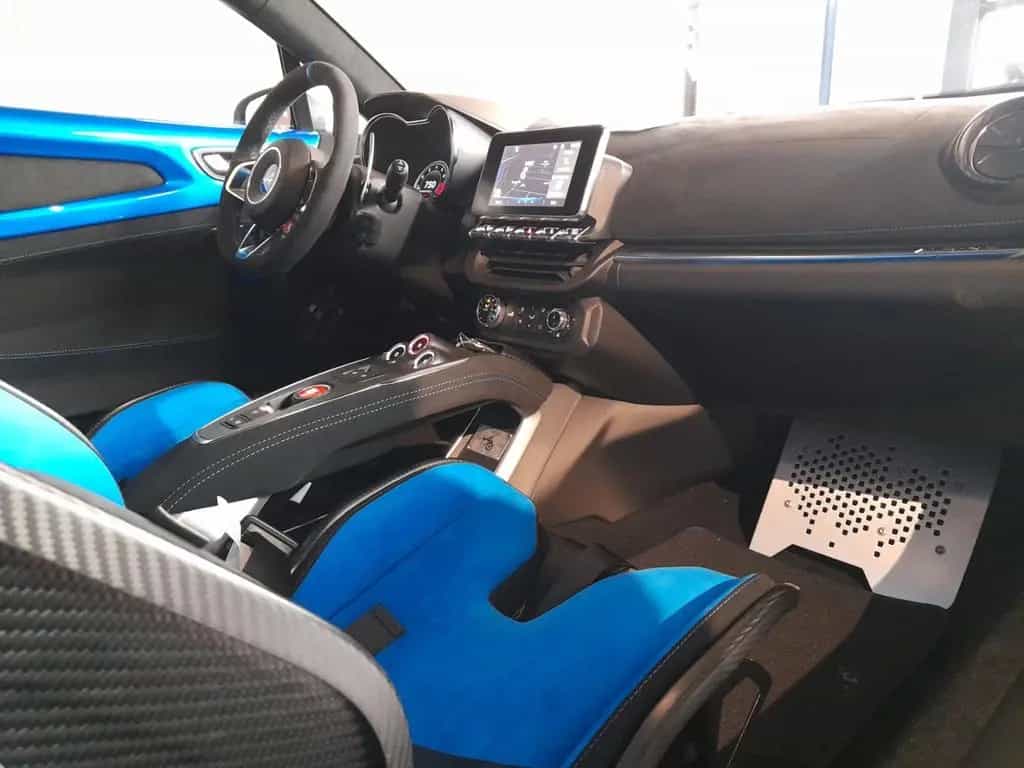 Alpine A110 Alpine R 70 Focal Premium, Ablagepaket Akra null-photo-10
