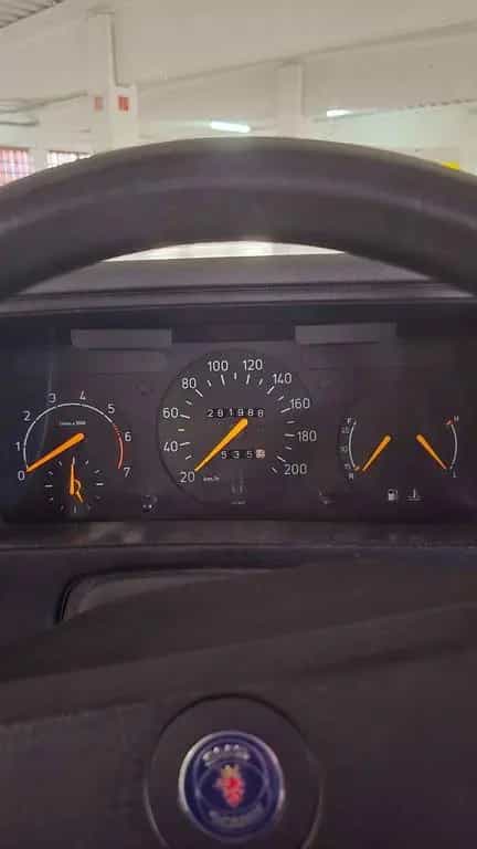 Saab 900i OG 3-Türer | Handschalter | läuf... 07/1993-photo-9