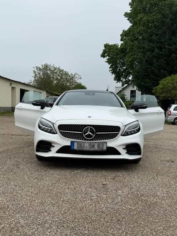 Mercedes-Benz C 200 4M COUPÉ AMG Line Automatik 02/2020-photo-2