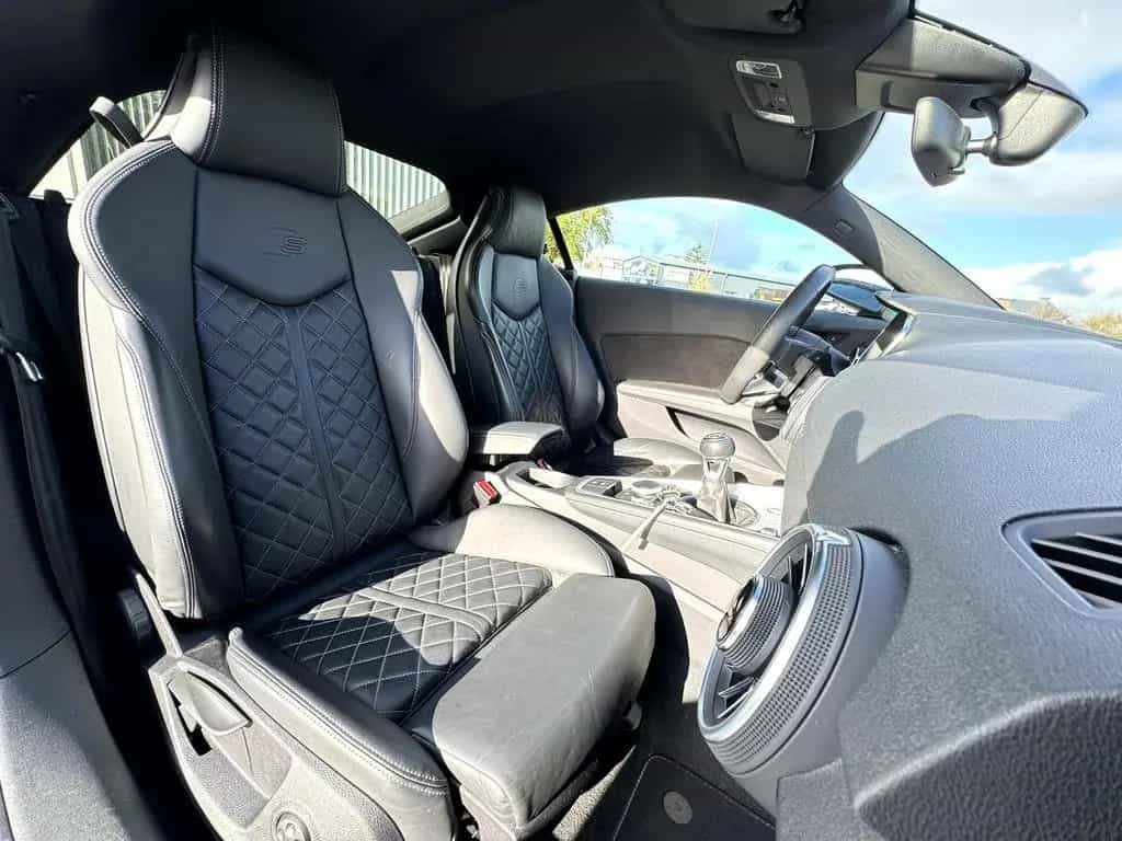 Audi Coupé TT Coupé 45 TFSI 2.0 S-Line Matrix Navi Leder 08/2019-photo-13