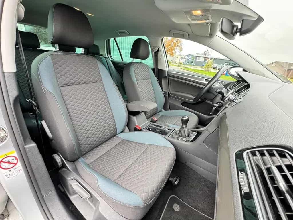 Volkswagen Golf 1.5 TSI  IQ.DRIVE Matrix ACC Navi PDC 06/2019-photo-13