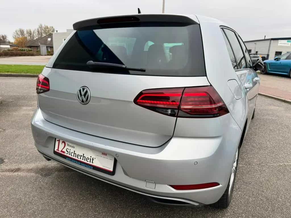 Volkswagen Golf 1.5 TSI  IQ.DRIVE Matrix ACC Navi PDC 06/2019-photo-9