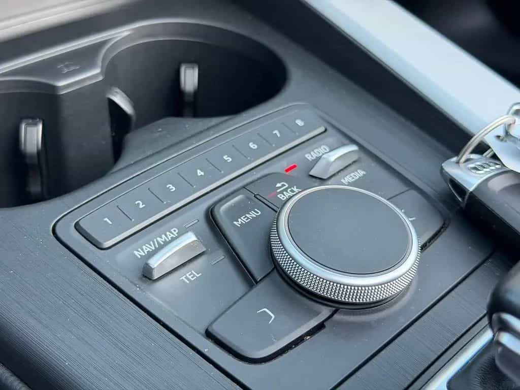 Audi A5 40 TFSI Cabrio S-Tronic PDC SHZ AppConnect 02/2019-photo-27