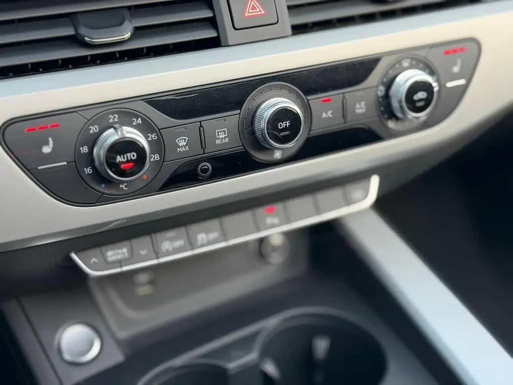 Audi A5 40 TFSI Cabrio S-Tronic PDC SHZ AppConnect 02/2019-photo-28