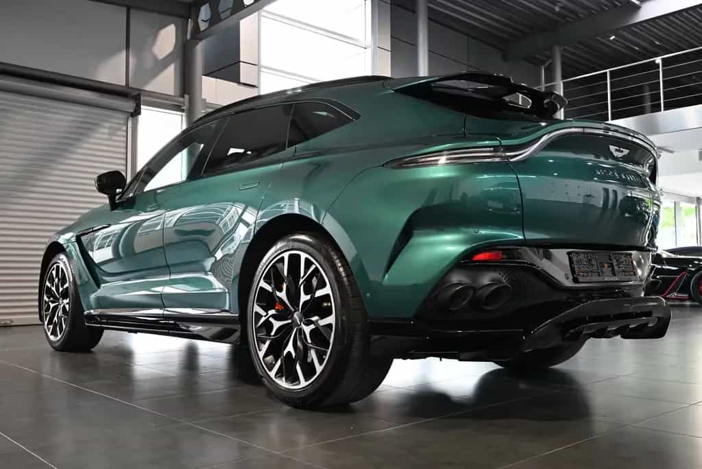 Aston Martin DBX 707 / Racing Green / Garantie 2027 / AHK 02/2024-photo-11