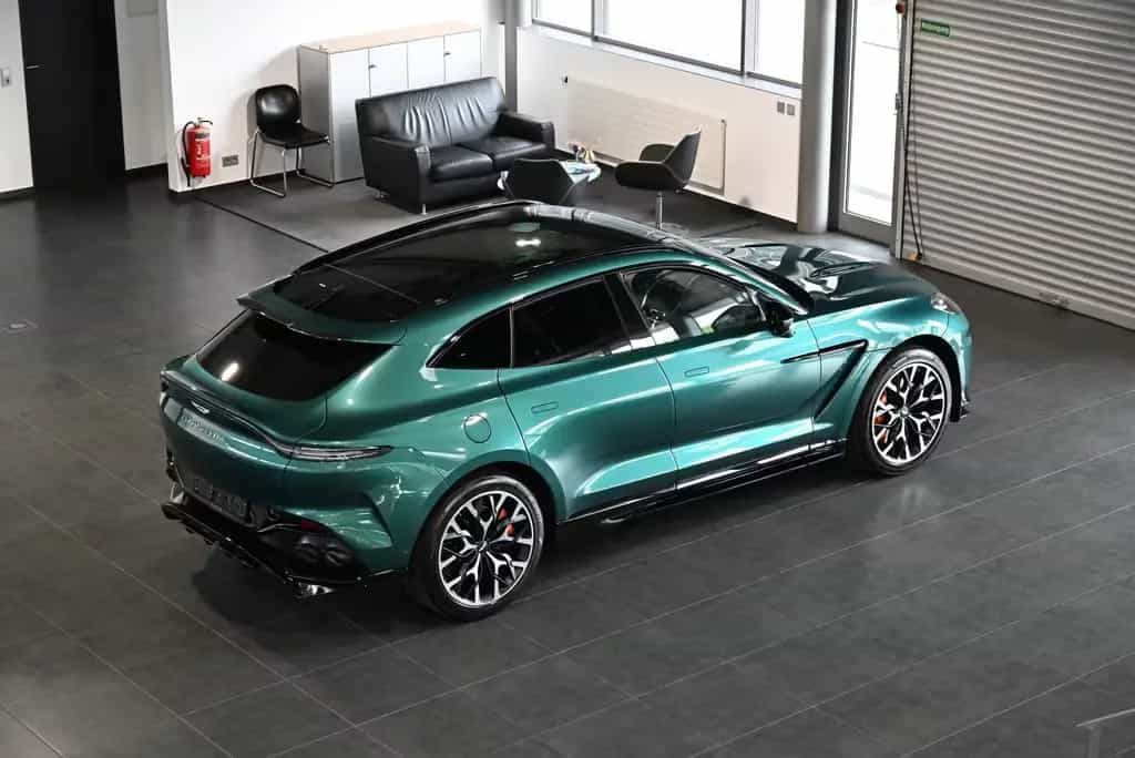 Aston Martin DBX 707 / Racing Green / Garantie 2027 / AHK 02/2024-photo-19