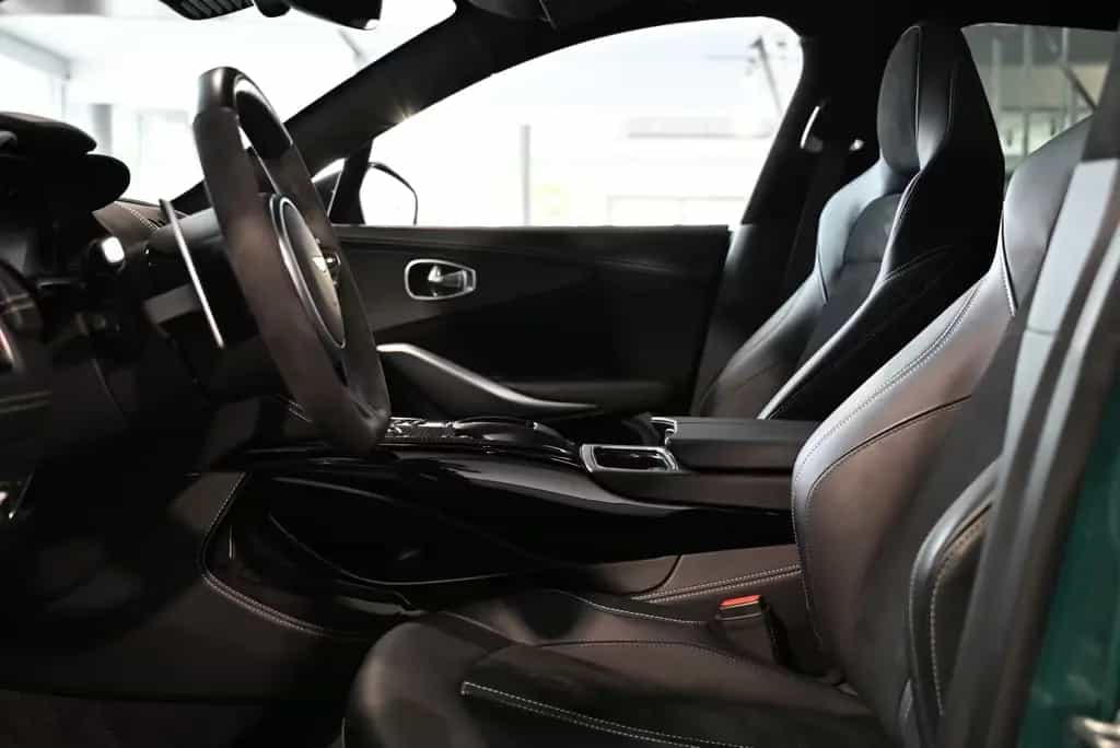 Aston Martin DBX 707 / Racing Green / Garantie 2027 / AHK 02/2024-photo-22