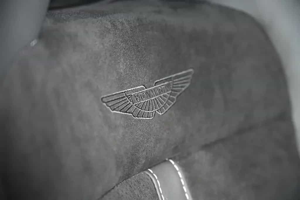 Aston Martin DBX 707 / Racing Green / Garantie 2027 / AHK 02/2024-photo-26