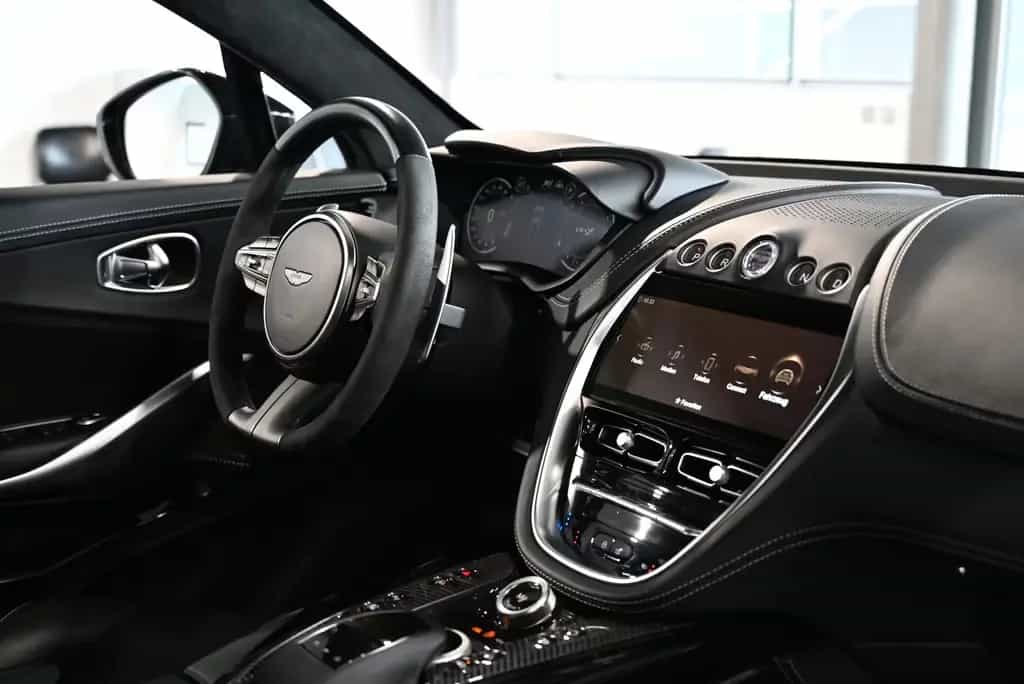 Aston Martin DBX 707 / Racing Green / Garantie 2027 / AHK 02/2024-photo-27