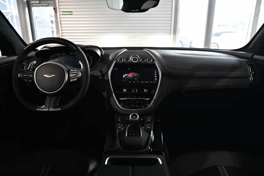 Aston Martin DBX 707 / Racing Green / Garantie 2027 / AHK 02/2024-photo-30