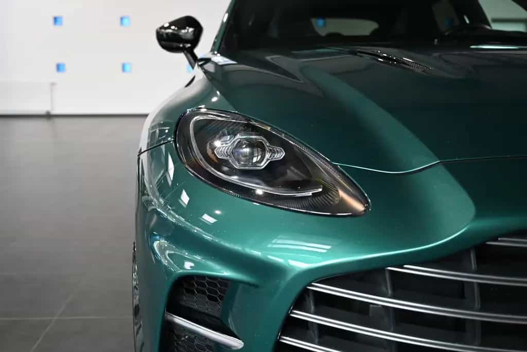 Aston Martin DBX 707 / Racing Green / Garantie 2027 / AHK 02/2024-photo-4
