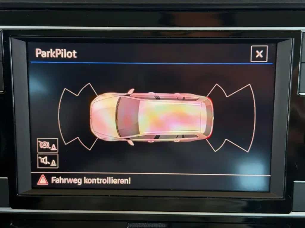 Volkswagen Golf Trendline Bluetooth Sitzheizung PDC v+h 03/2019-photo-20