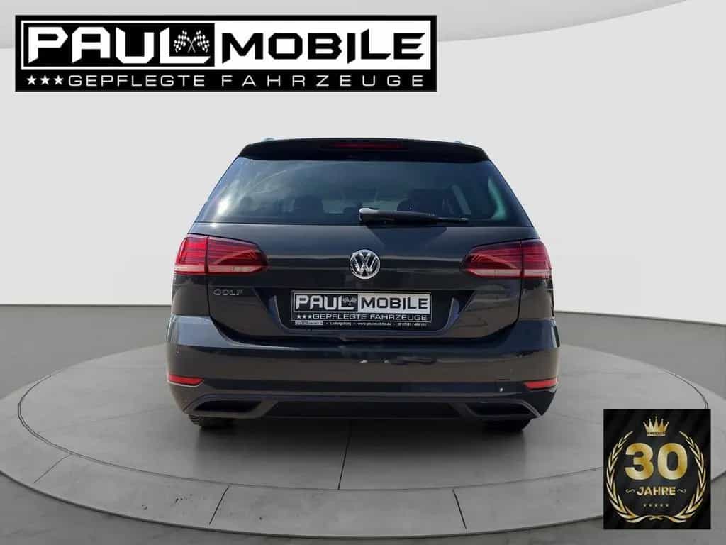 Volkswagen Golf Trendline Bluetooth Sitzheizung PDC v+h 03/2019-photo-4