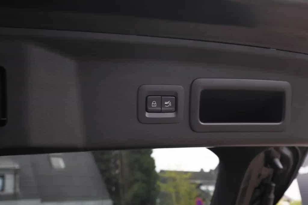 Mazda CX-30 Aut. HOMURA PREM-P/ACC/HeadUp/360°/KeyLess 05/2022-photo-19