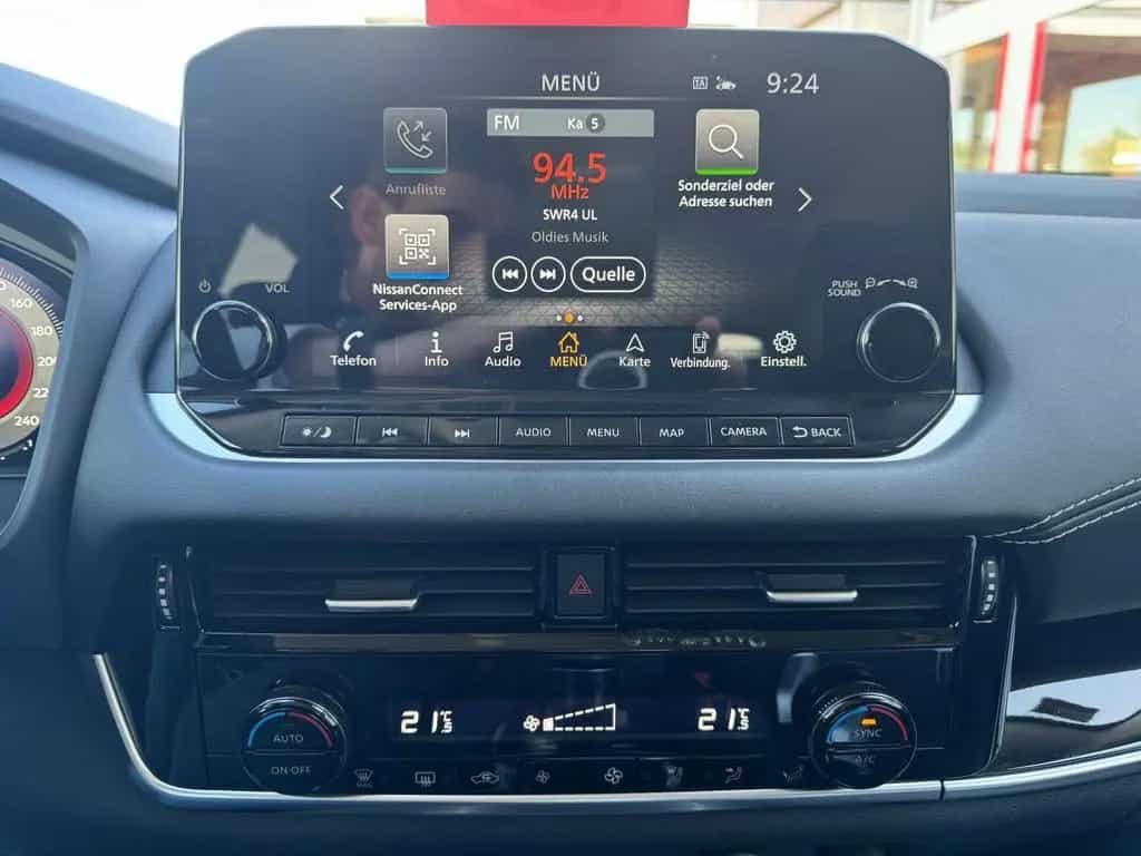 Nissan Qashqai 1.3 DIG-T N-Connecta 140PS 6MT AHK 12/2021-photo-14