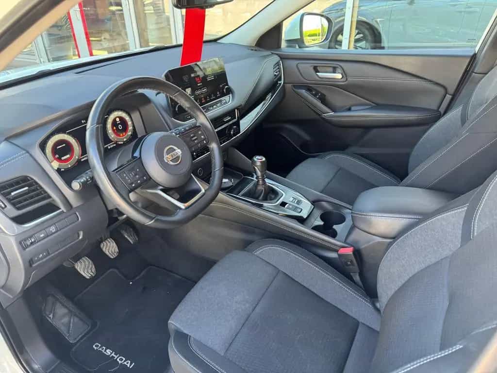 Nissan Qashqai 1.3 DIG-T N-Connecta 140PS 6MT AHK 12/2021-photo-5