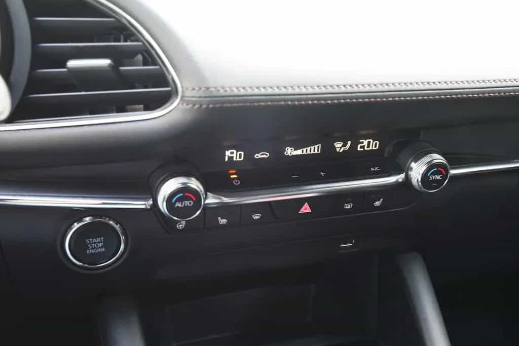 Mazda 3 Selection DESIGN-P/PREMIUM-P/360°/BOSE/AHK/WKR 03/2022-photo-10